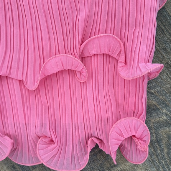 Lush Pink Ruffled Crop - Picture 3 of 5